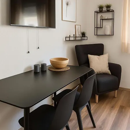 Hébergement de vacances Schoen Wohnen In St Leon Rot *